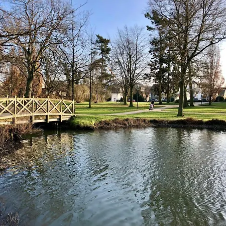 Gemuetliche Mit Balkon Und Stellplatz *